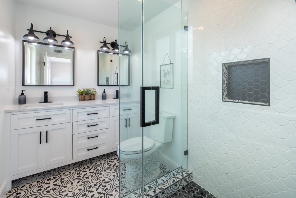 10 Luxury Bathroom Remodel Ideas Bathroom Remodelers in Arizona New cabinets